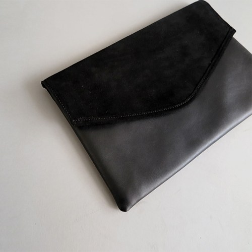 Bern clotch - black