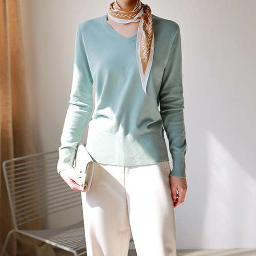 soft v neck - knit