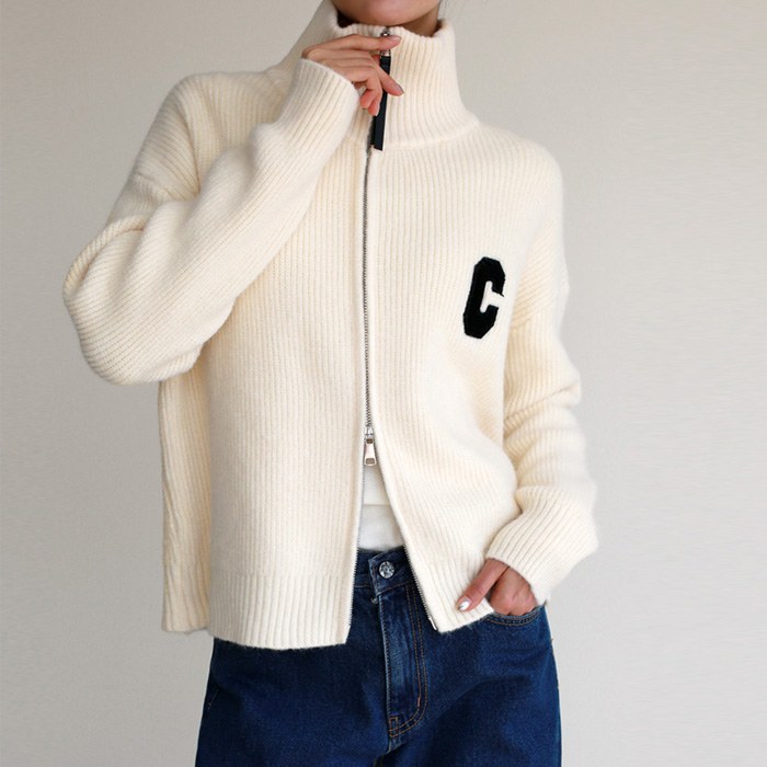 C Zip-Up Knit Cardigan