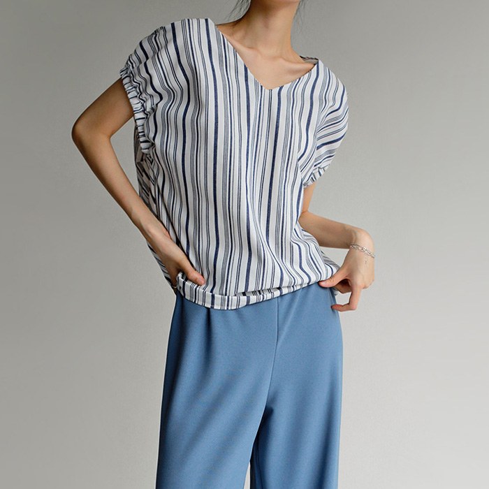 Two-way Stripe Blouse