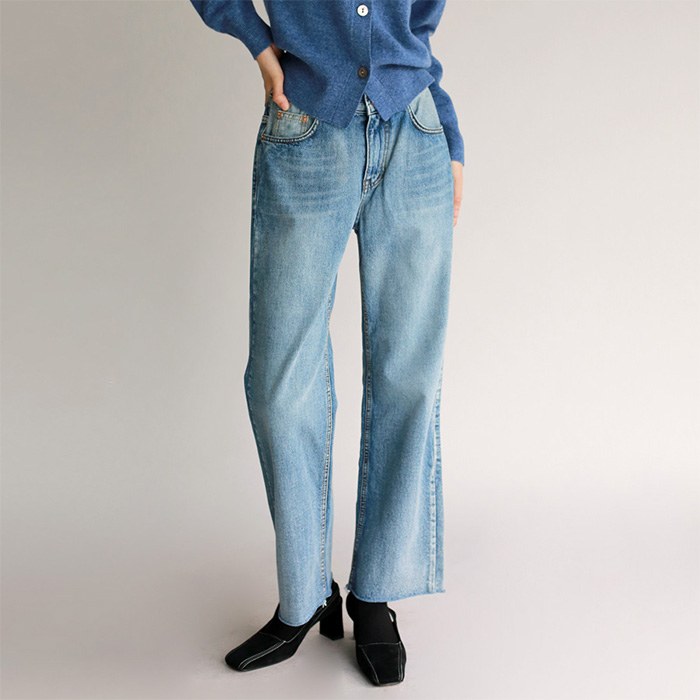 Colored wide leg jeans