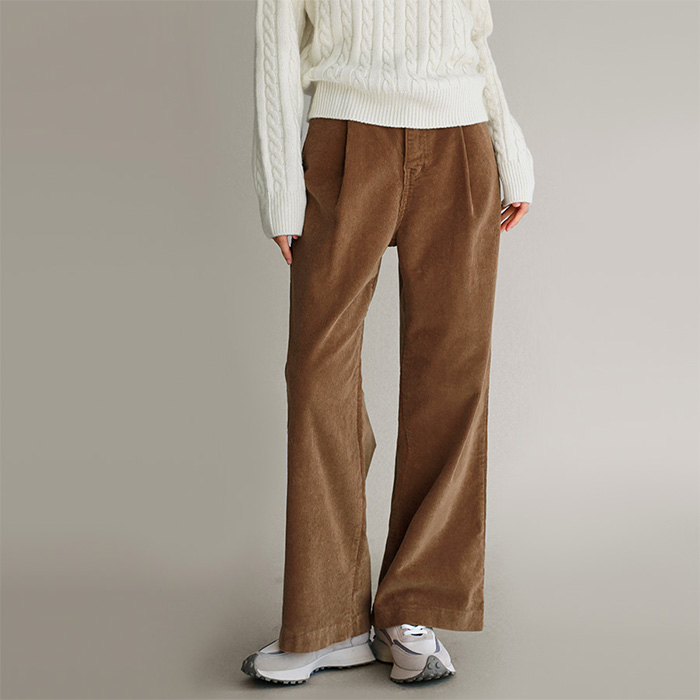 Pintuck corduroy pants