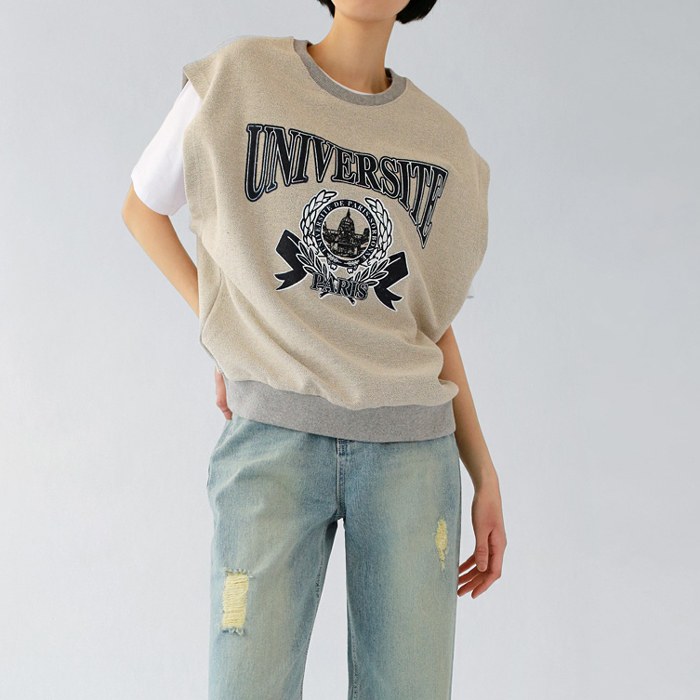 University's vest sweatshirt