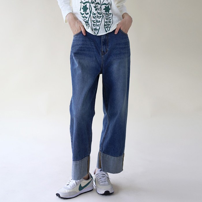 Story Roll Up Denim