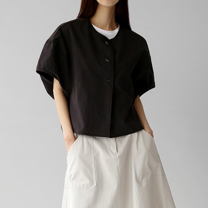 Gallery Vest