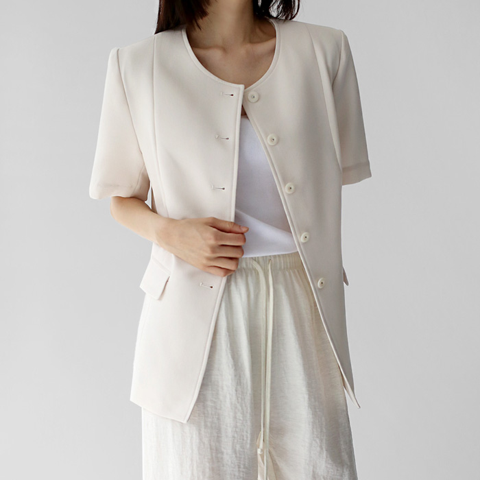 NEW 5% Raund neck half sleeve jacket