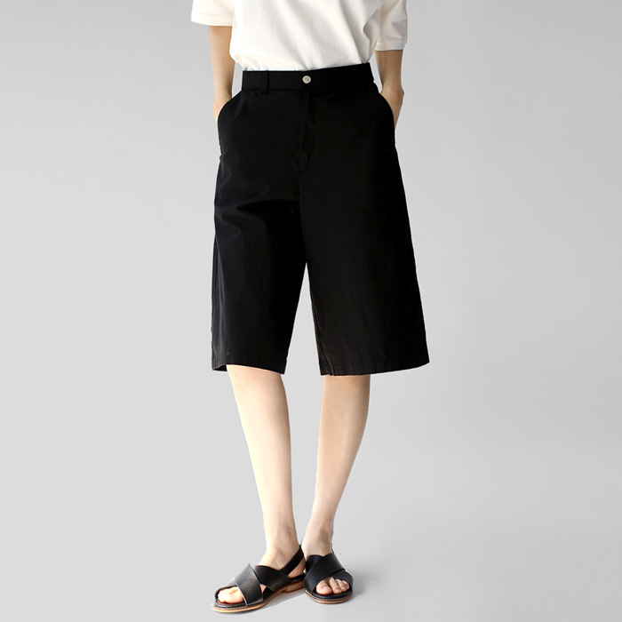 NEW 5% OFF CAPRI PANTS