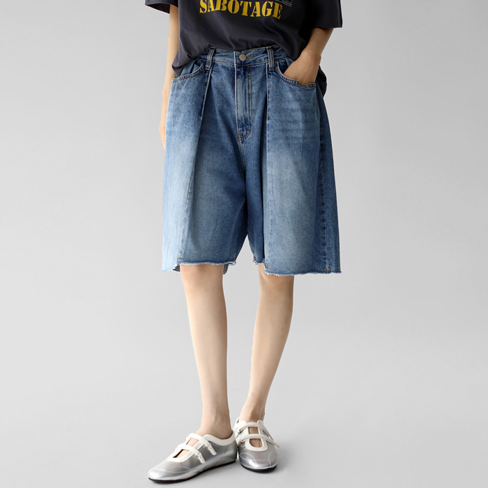 Eck Half Denim