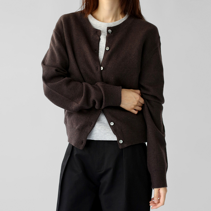 Soft round cardigan