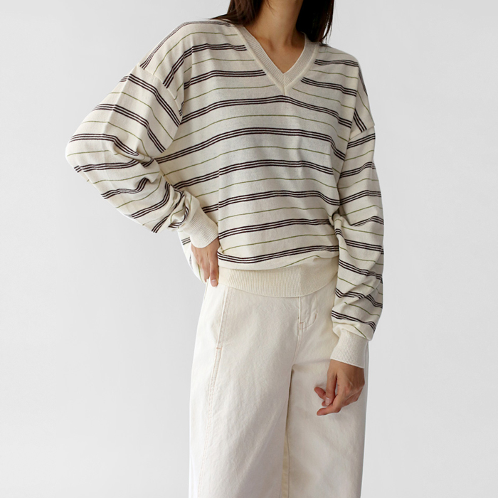 Flat striped knit top