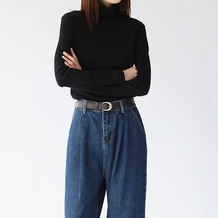 Grace Turtleneck