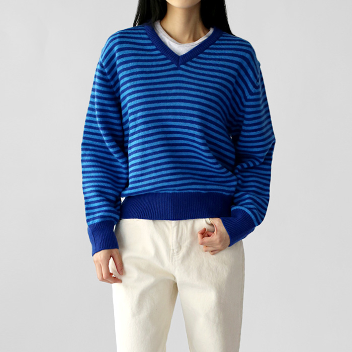 [FW New Arrival 5% Off] Stripe V-neck Knit Top