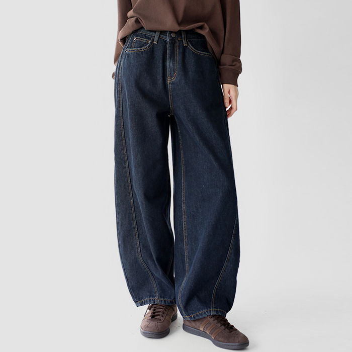 Vintage fleece barrel jeans