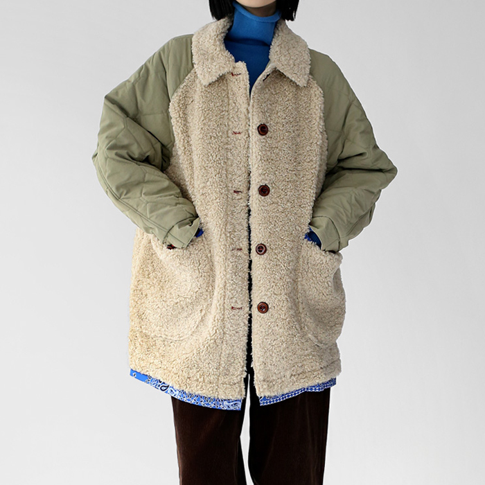 [Weekend New Arrivals - 10% Off] Dumble Paisley Two-tone Coat