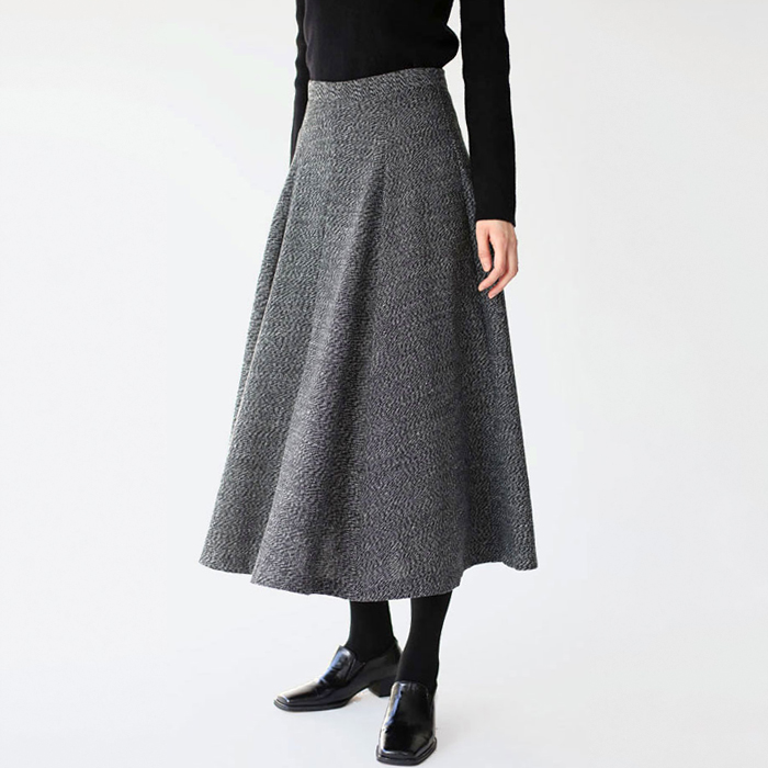 Slit-line flare skirt