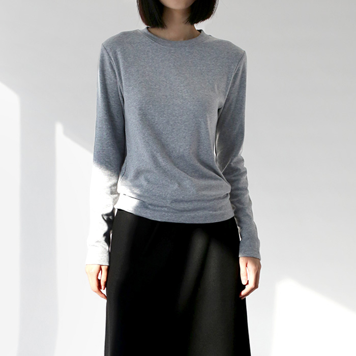 Basic Crewneck Sweatshirt