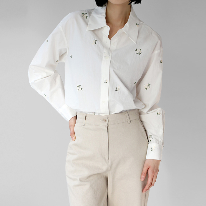 [7% off new arrivals - until 11am on the 11th] Flower embroidery shirt