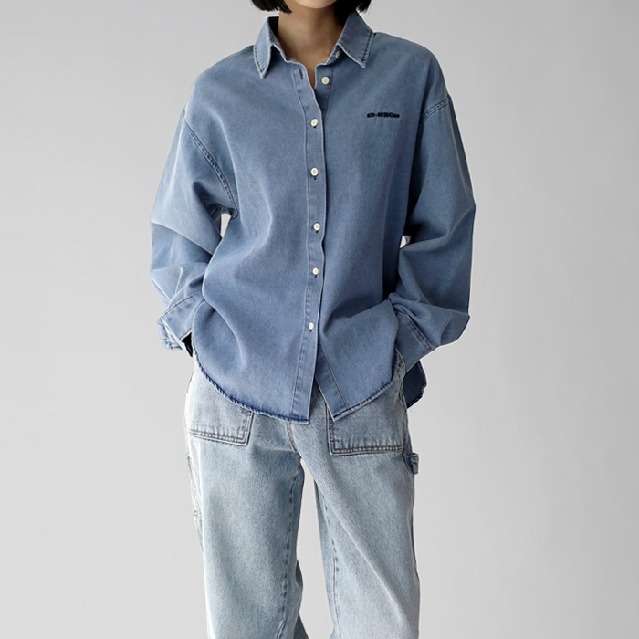 [7% off new arrivals - until 11am on the 23rd] Lettering embroidered denim shirt