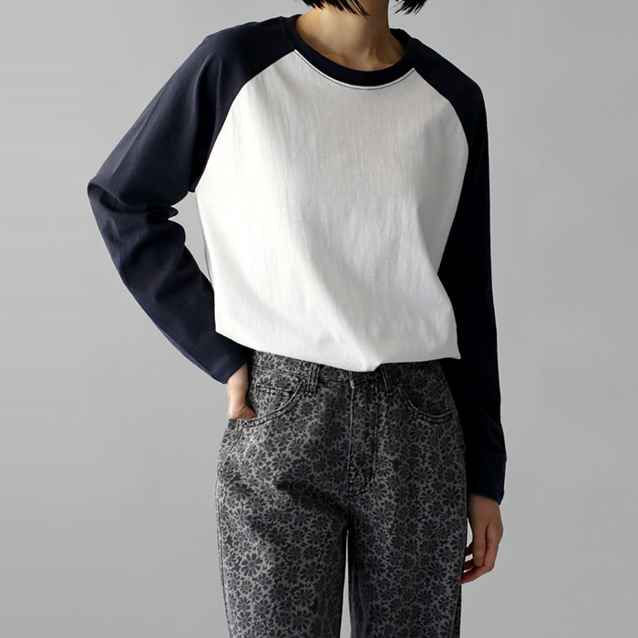 [7% off new arrivals - until 11am on the 5th] Raglan two-tone tee