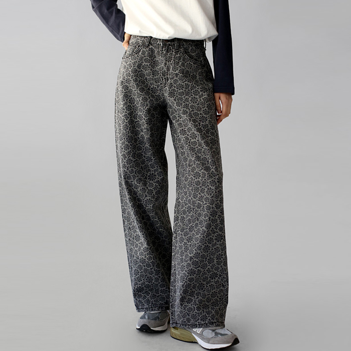 [7% off new arrivals - until 11am on the 5th] Flower Washing Denim Pants