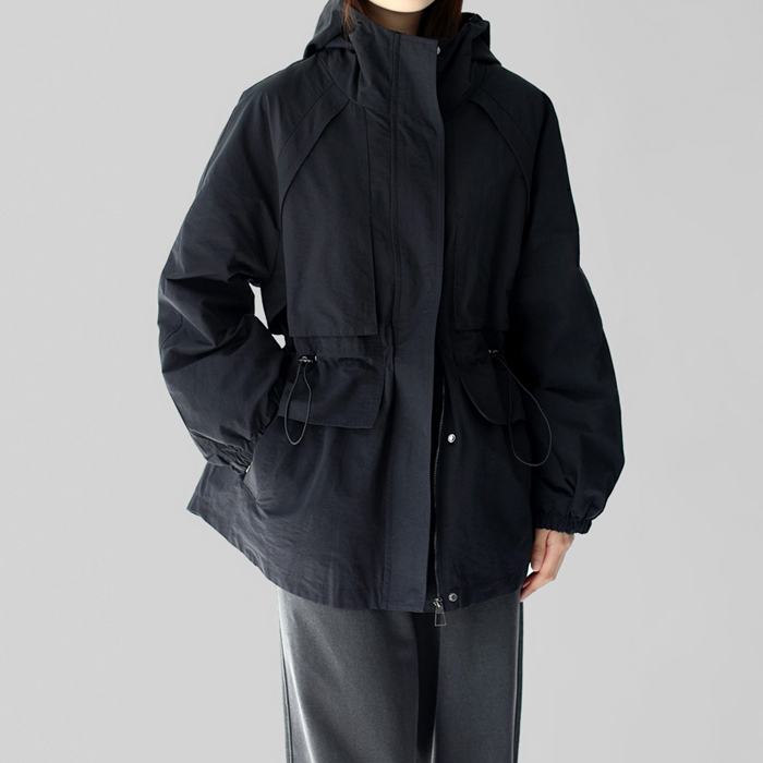 Hooded String Safari