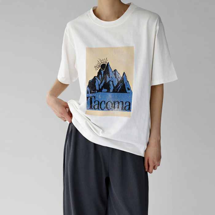 [New Arrivals 7% - Until 10th, 11 AM] Mountain Print Tee