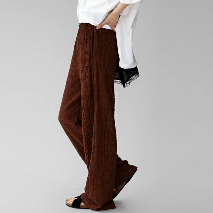 [New Arrivals 7% Off - Until 11 AM on the 26th] Embossed Easy Pants