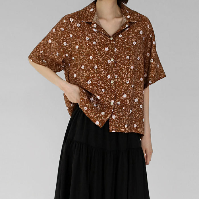 [New Arrivals 7% - Until 11 AM on the 28th] Flower Rayon Shirt