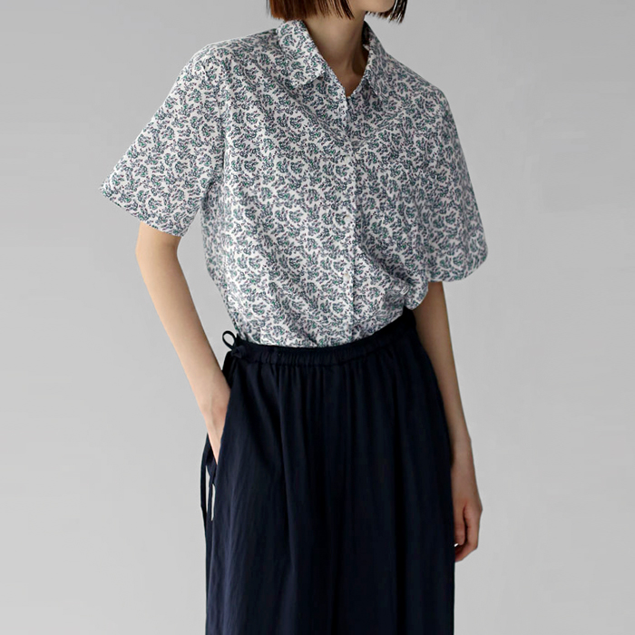[New Arrivals 7% - Until 11 AM on the 1st] Merit Flower Shirt