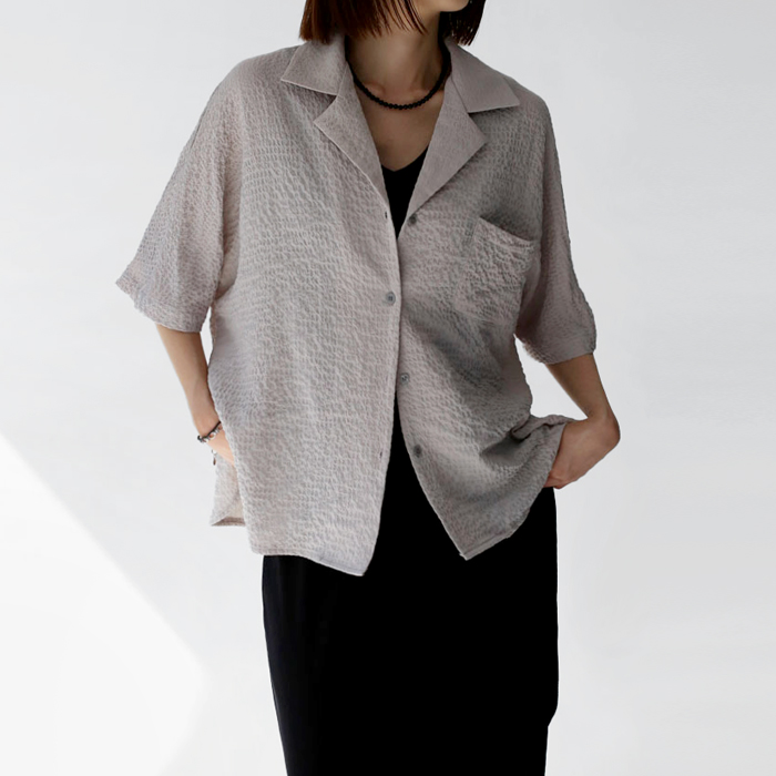[New Arrivals 7% Off - Until 11 AM on the 1st] Embossed Tailored Collar Shirt