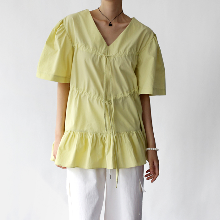 [New Arrivals 7% - Until 11 AM on the 5th] Chase Strap Blouse