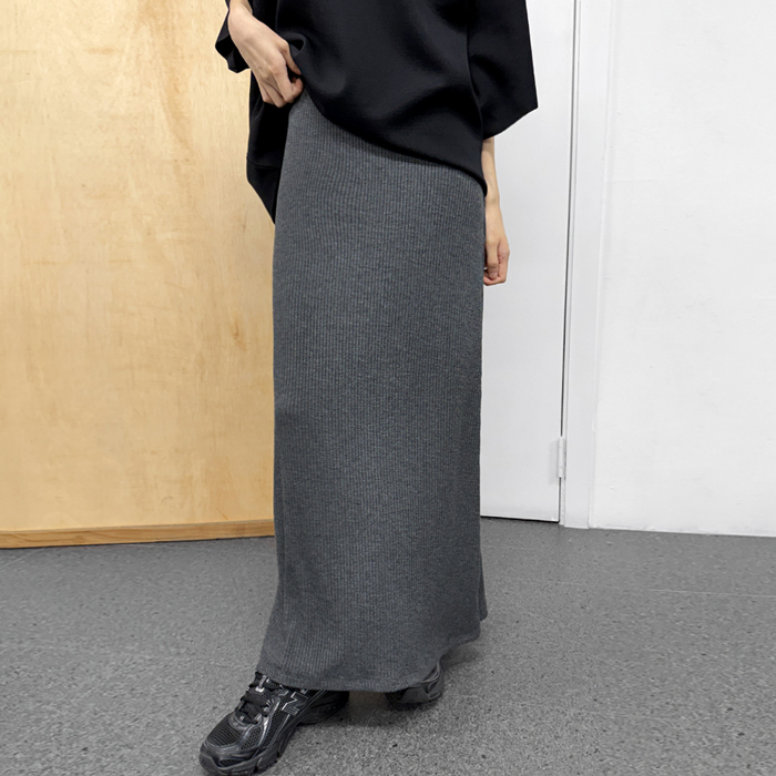 [New Arrival 7% - Until 11 AM on the 11th] Corrugated Maxi Skirt