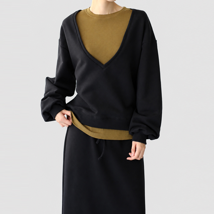 [New Arrival 7% - Until 11 AM on the 8th] Deep V-neck MTM